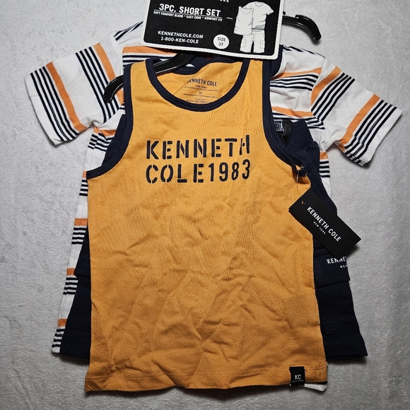 Kenneth Cole 3 Piece Short Set 3T - NWT - Picture 3 of 5